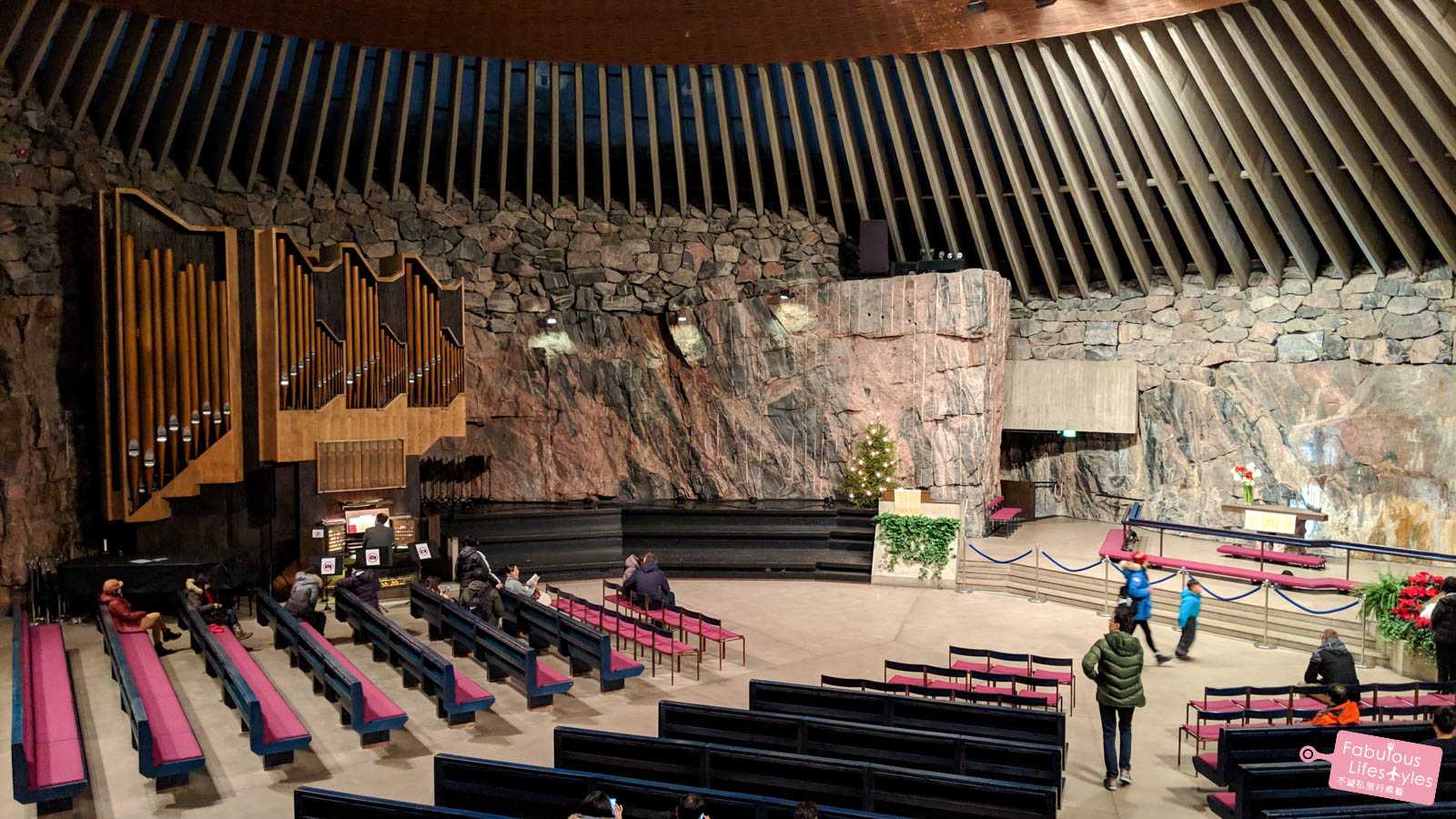 【芬蘭．赫爾辛基】地表最特別！巨石中挖出的岩石教堂！Helsinki Rock Church