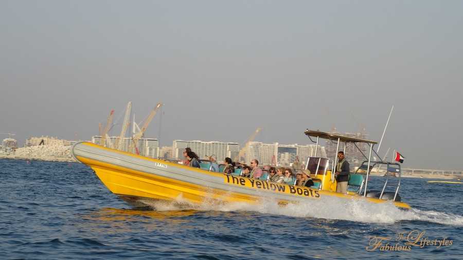 04 yellow boats