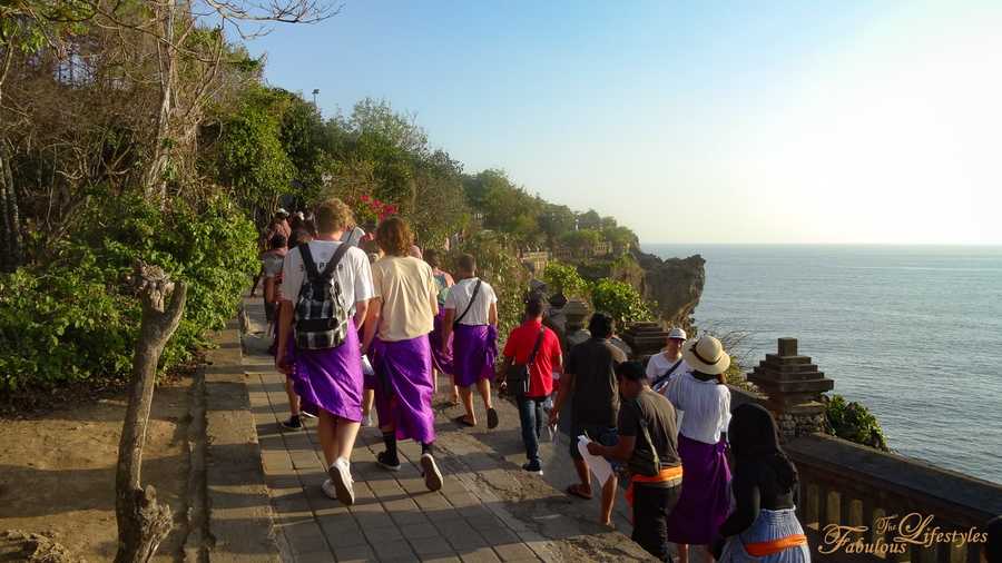 05 bali uluwatu temple