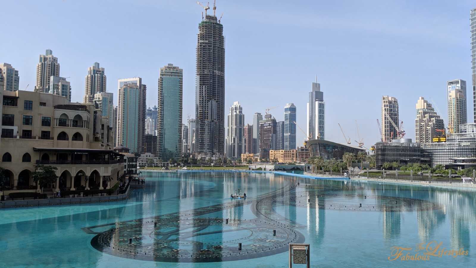 【杜拜．Dubai】杜拜噴泉｜超華麗水舞+燈光秀時刻表及周邊散策資訊｜Dubai Fountain