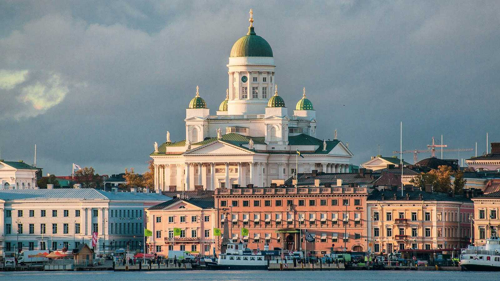 【赫爾辛基大教堂】超吸睛！潔白教堂&綠色圓頂｜赫爾辛基必去頭號地標 Helsinki Cathedral