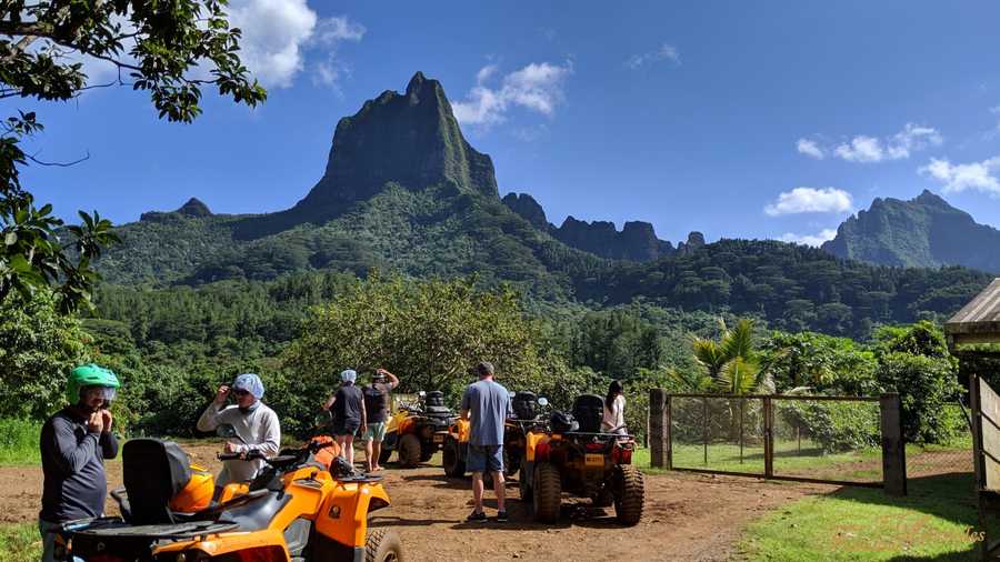 23 moorea atv